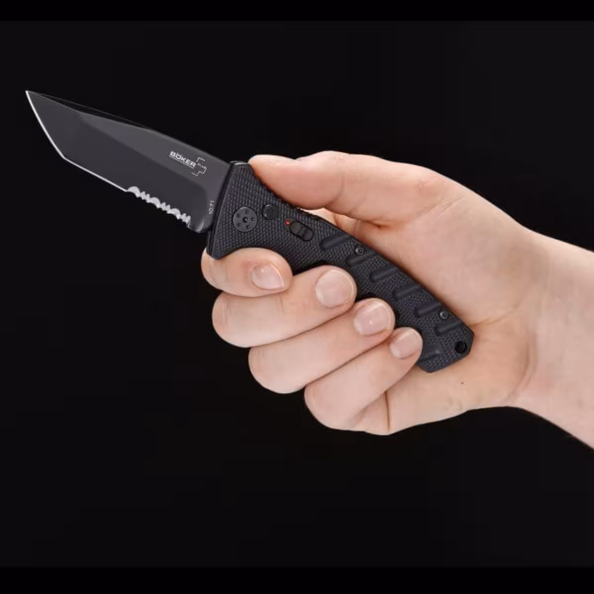 boeker-plus-strike-tanto-all-black-01bo401