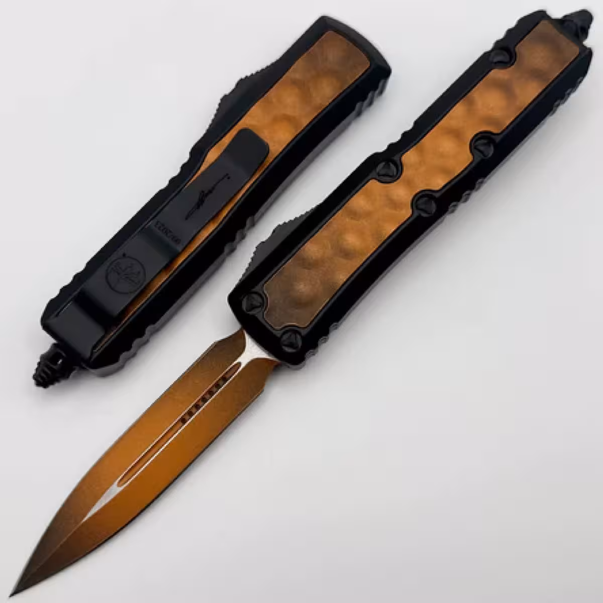 Microtech-Daytona-Weathered-Signature-Series-Blade-Show-West-2023-126-1BIWORS
