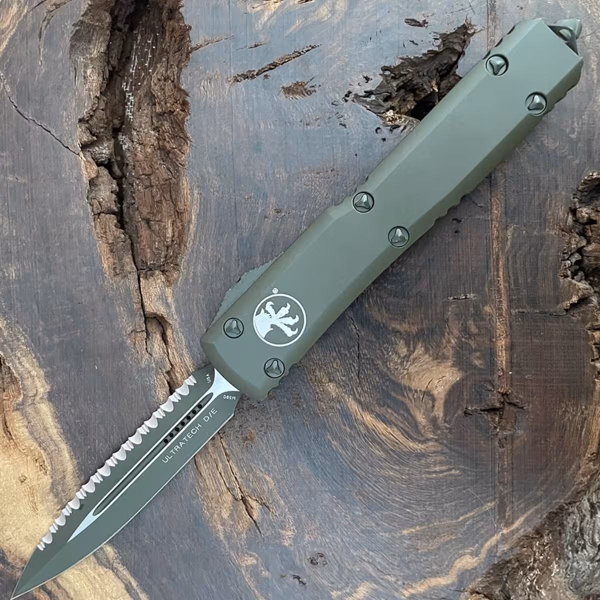 Microtech-122-3COD-Ultratech-DE-Cerakote-OD-Green-Full-Serrrated