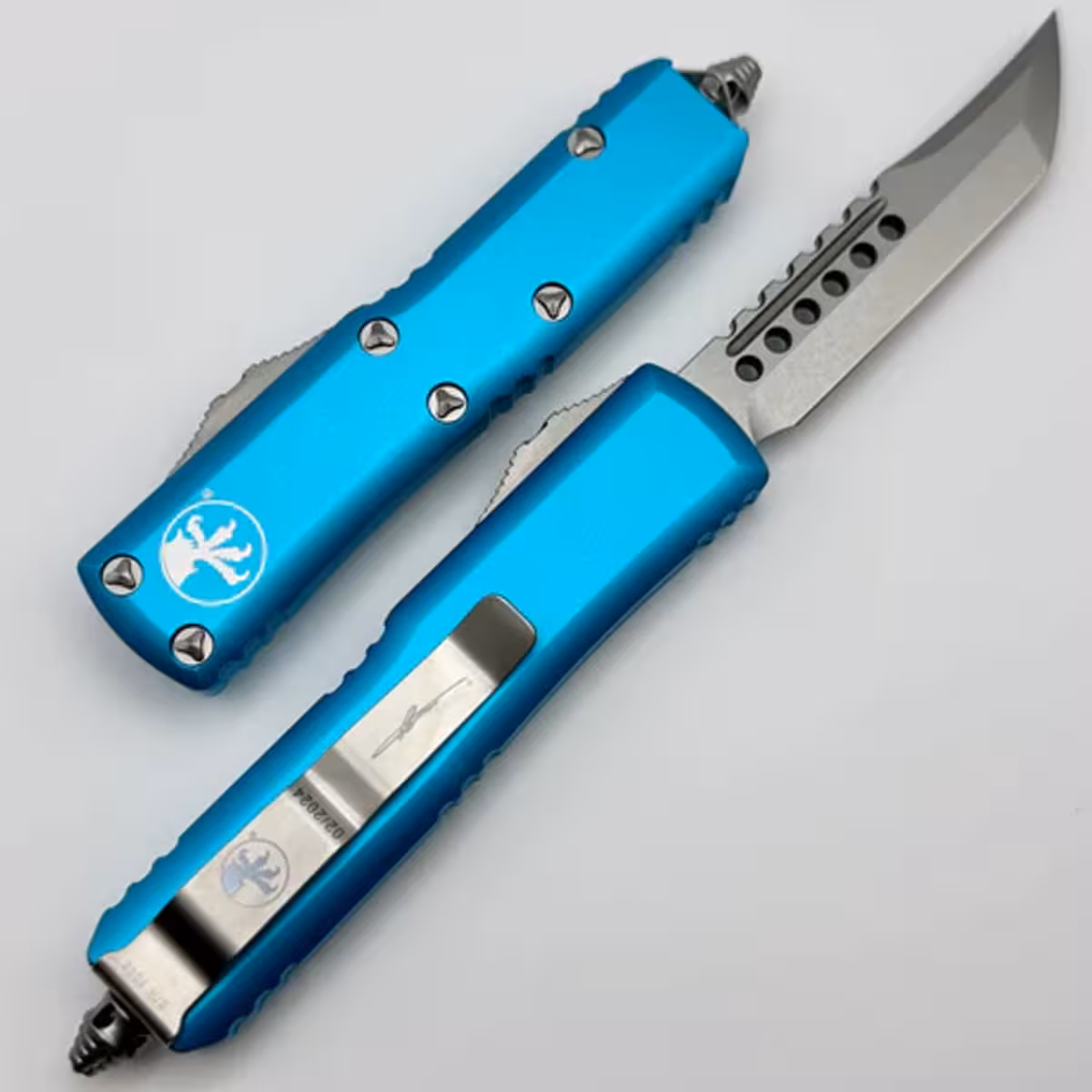 Microtech-UTX-85-Hellhound-Stonewash-719-10VIS