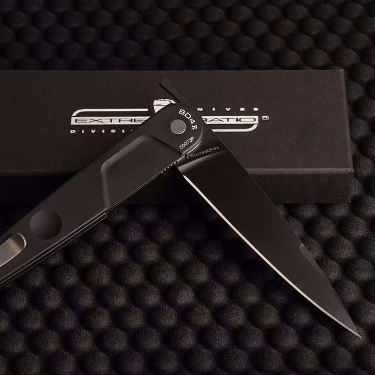 Extrema-Ratio-BD4-R-BLACK