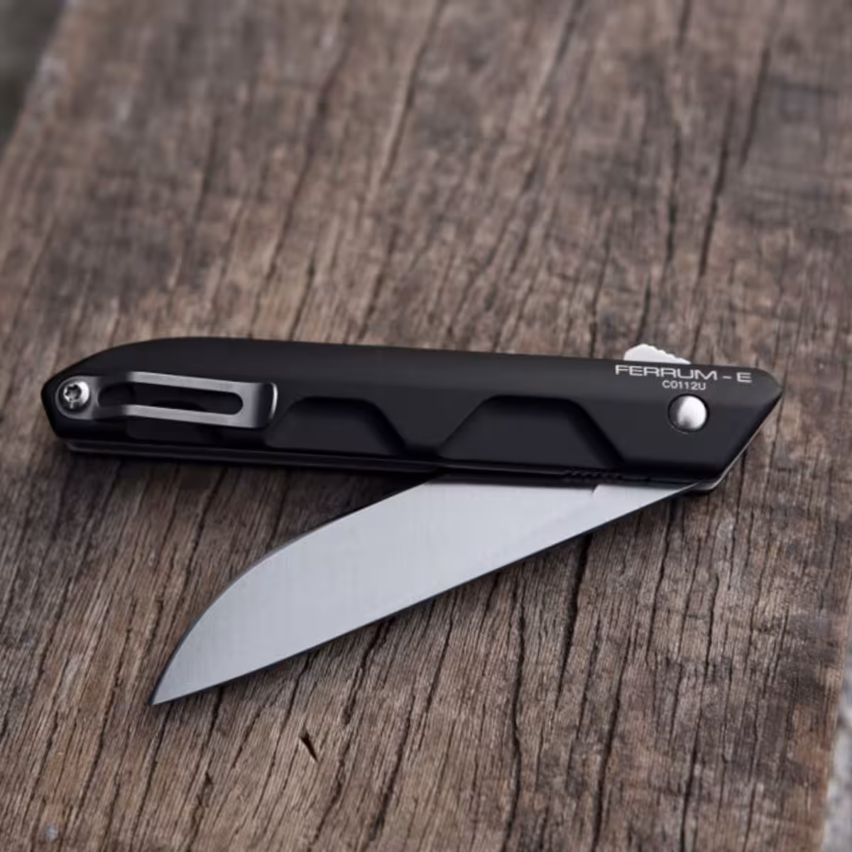 Extrema-Ratio-FERRUM-E-BLACK