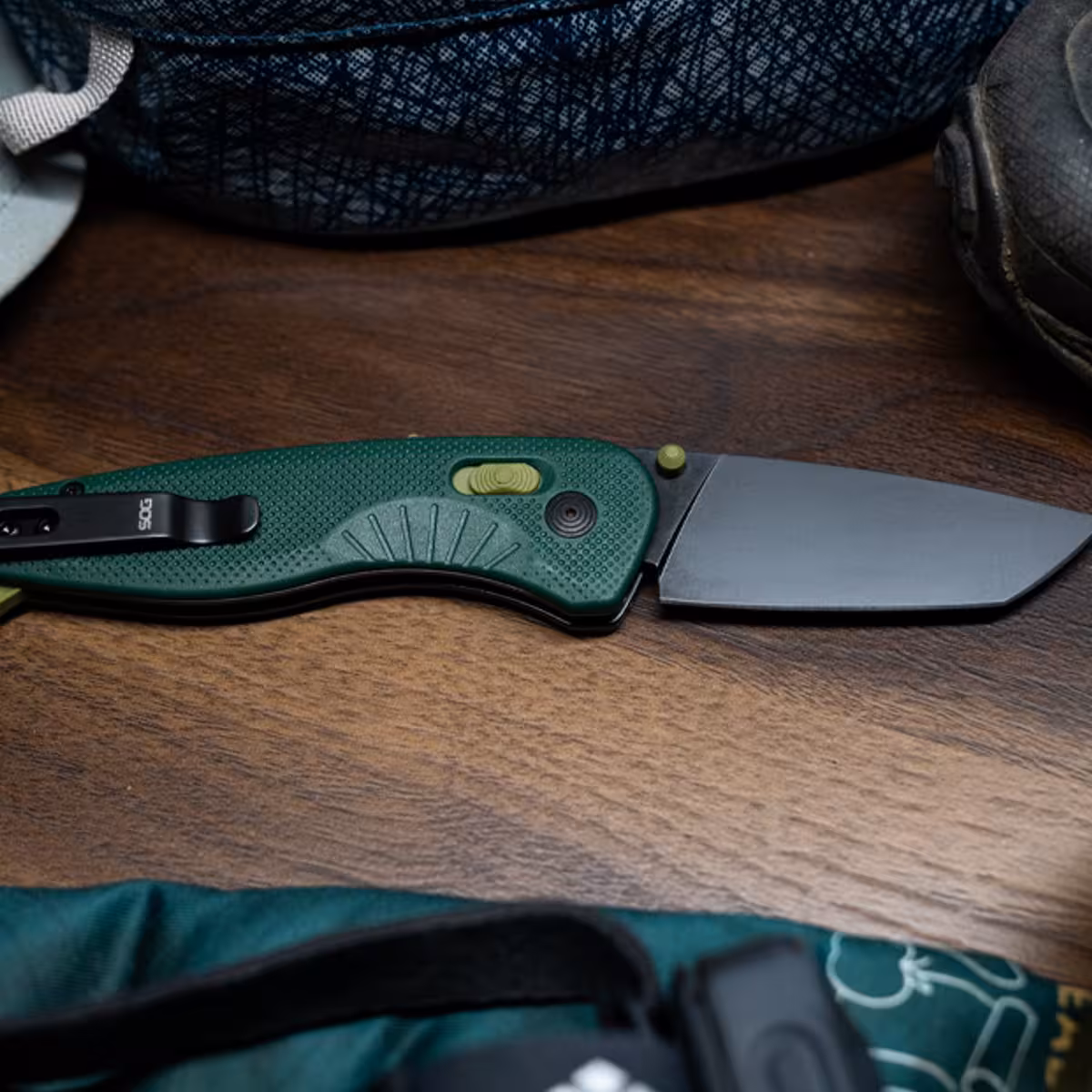SOG-11-41-13-41-AEGIS-AT-TANTO-FOREST-MOSS