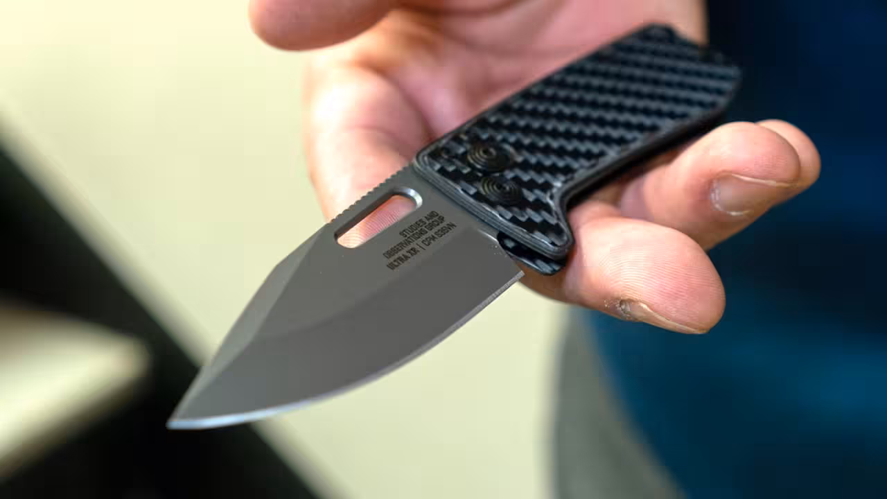 Zavírací Nůž SOG ULTRA XR XHP
